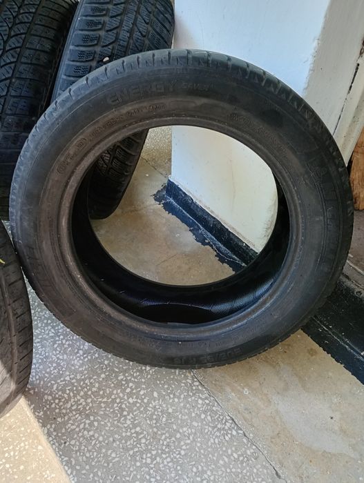 Vând cauciucuri și jante