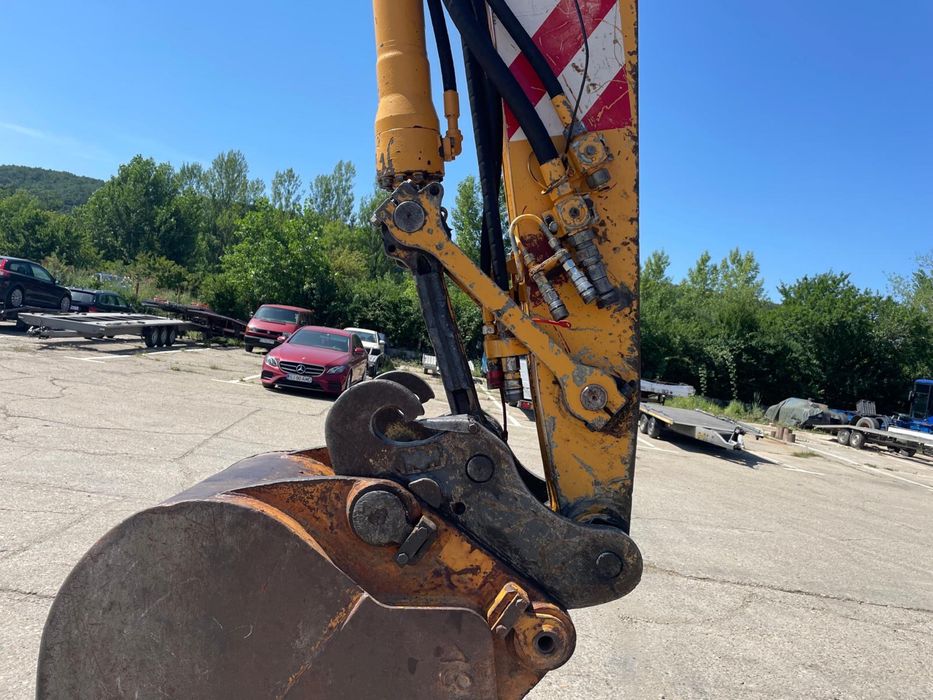 Excavator pneuri roti LIEBHERR 18To