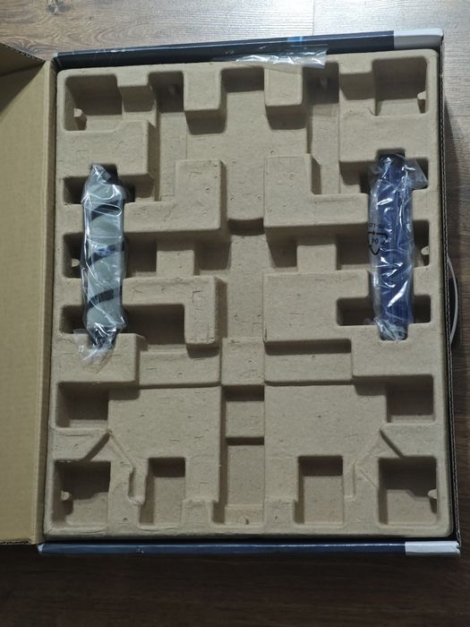 Rowenta X-plorer serie 95 + kit de filtre și perii laterale noi