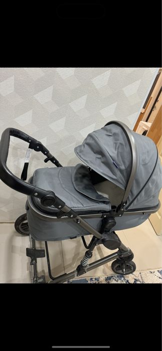 Продам коляску в идеальном состояний