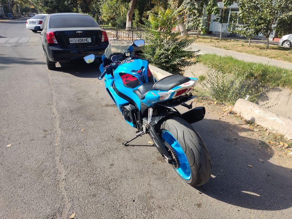 Suzuki gsx r 1000