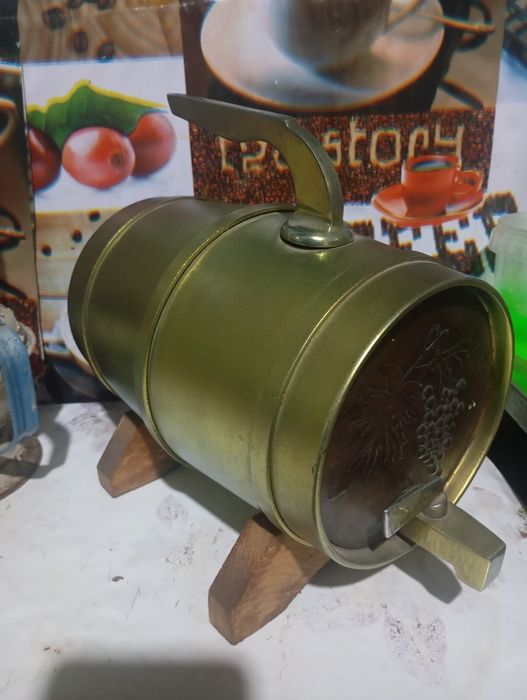 Antikvar shinni idish bn kerasin lampa