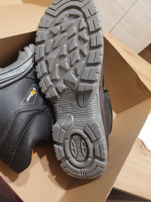 Работни Обувки 43 номер