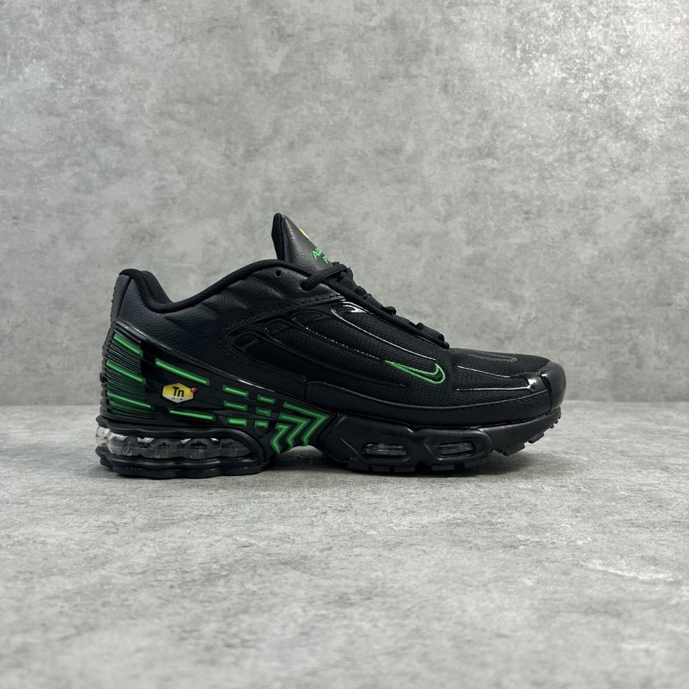 Nike Air Max Plus III Negro Verde- 40/41/42