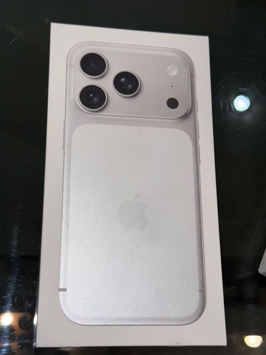 Iphone 17pro 1TB ЧИСТО НОВ !!!