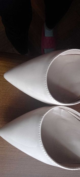 дамска бална рокля  заедно с безплатна дамска  бална чанта и обувки