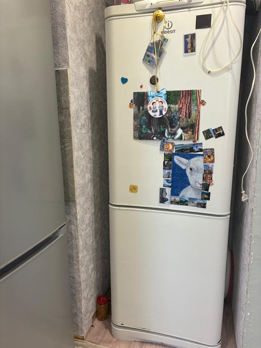 Продам холодильник