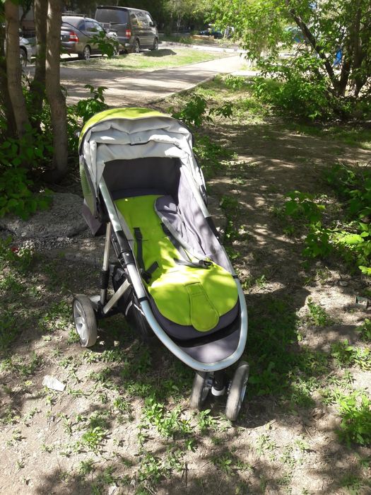 Продам детскую коляску