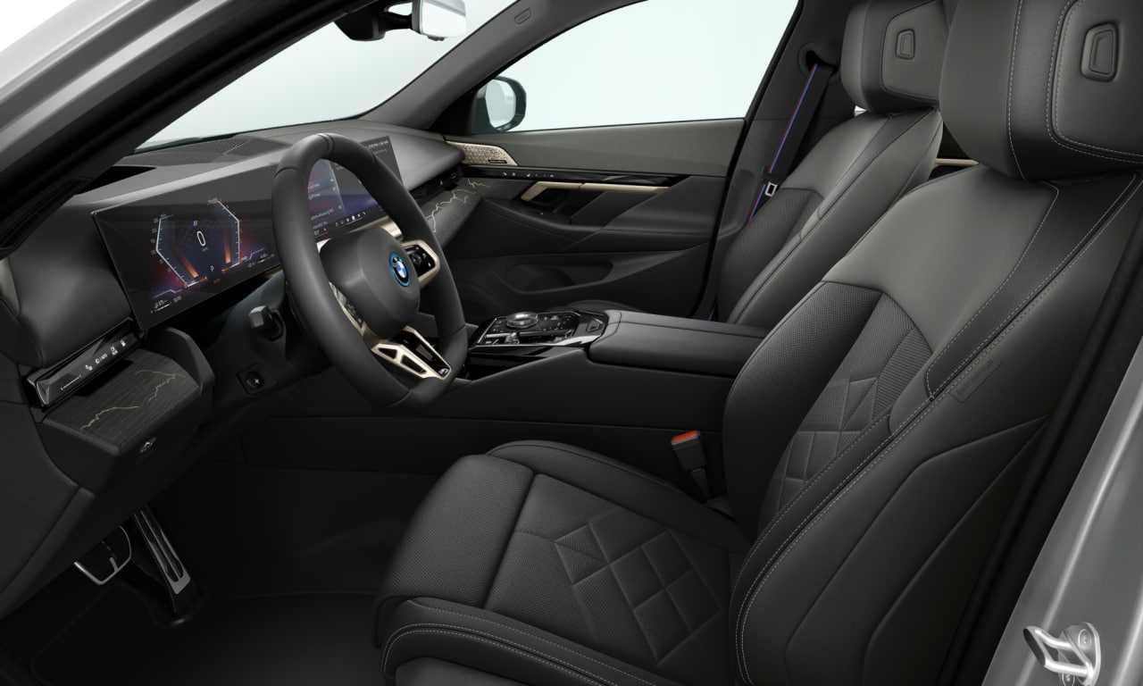 BMW  550e xDrive