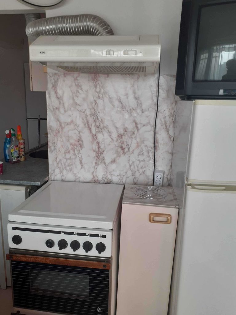 Дава се под наем Едностаен апартамент в Варна, Червен площад - 45 кв.м за 280.5 € - Снимка #3