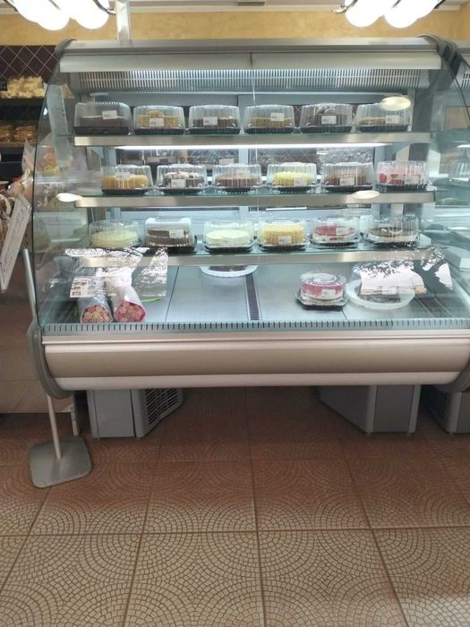 Холодильные витрины