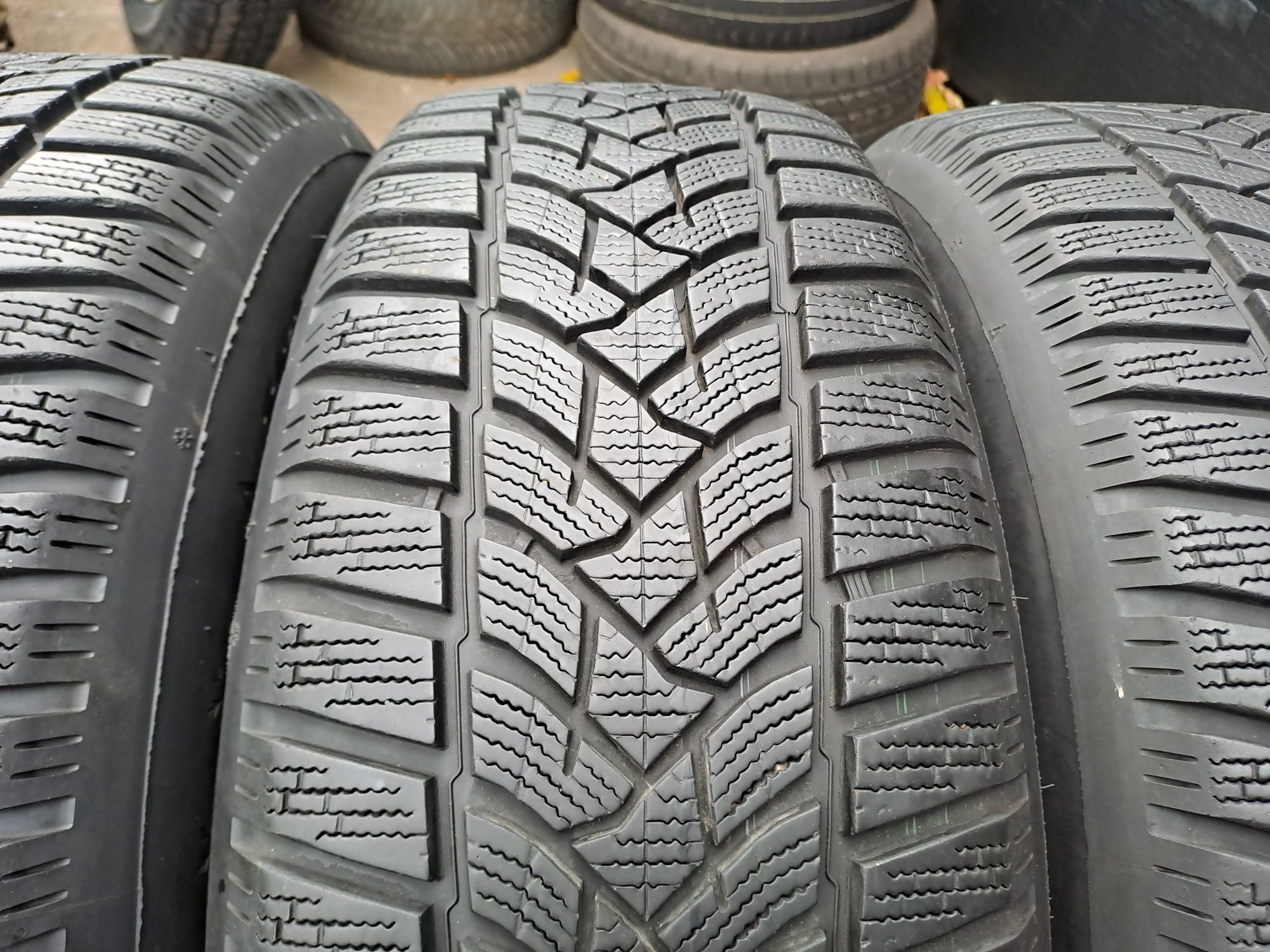 4бр. 7mm 215/65/16 Dunlop Wintet Sport 5