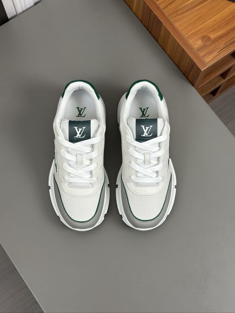 Adidasi Louis Vuitton , premium , noi , 42