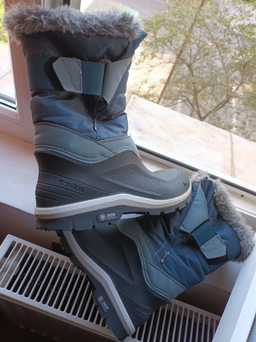 Quechua Waterproof Snow Contact