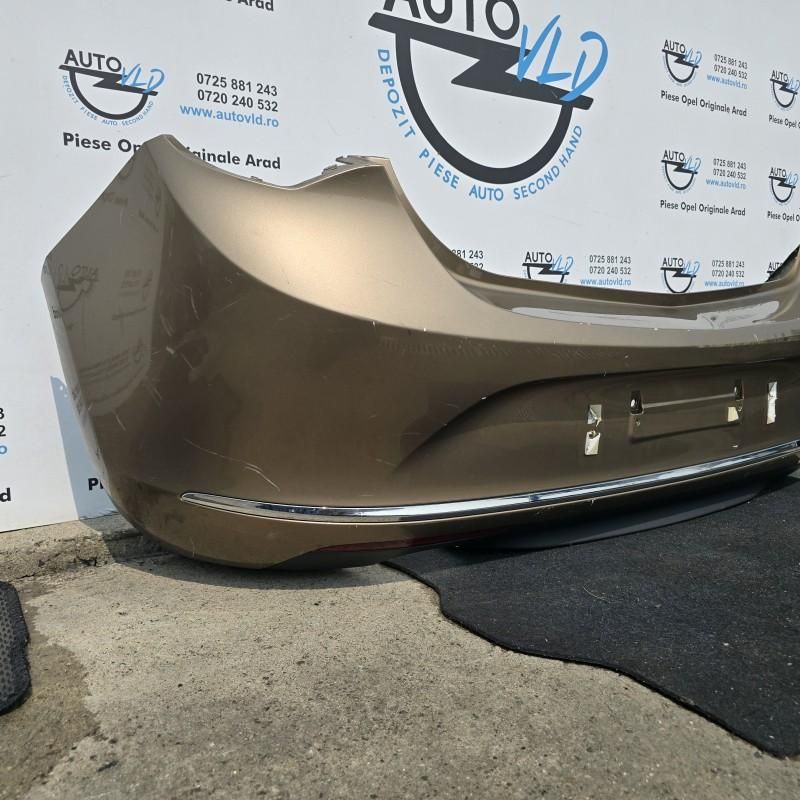 Bara spate completa cu ornamente crom Opel Astra J Facelift