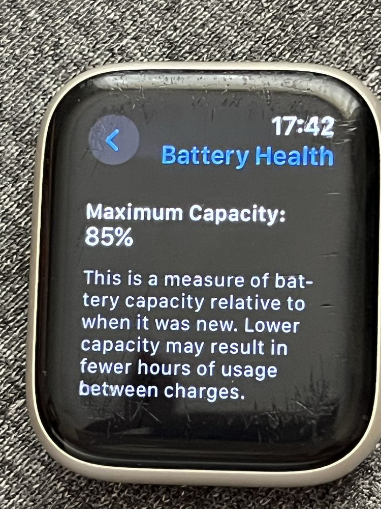 Apple Watch SE (GPS) (2nd Gen) 44mm