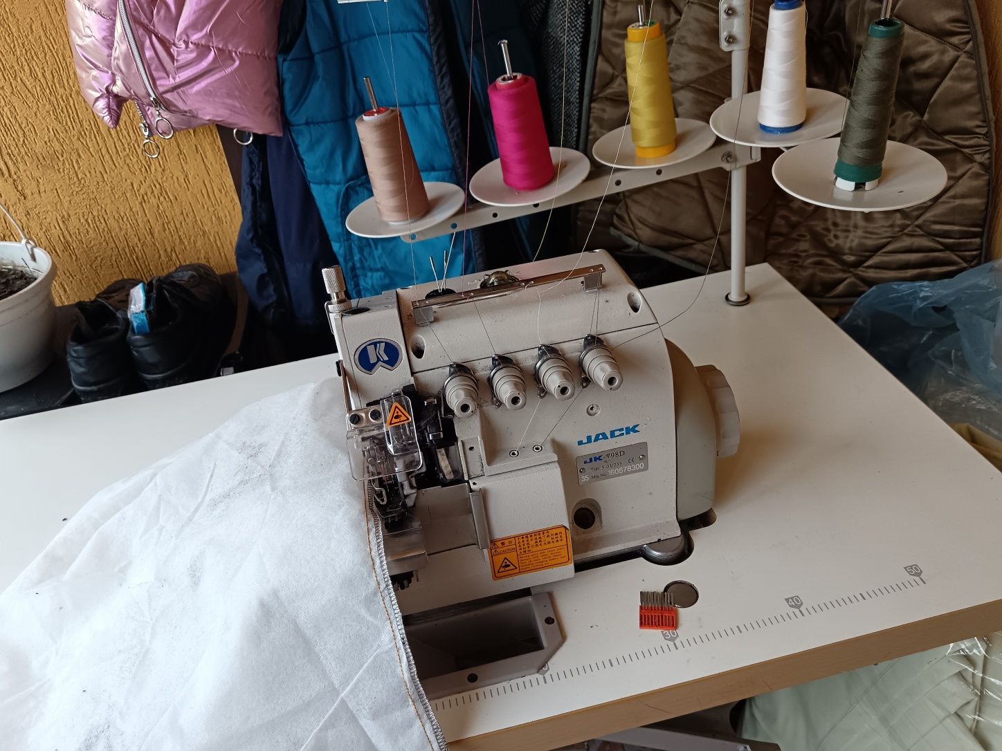 Mașini de cusut,surfilat,utilaje confectii