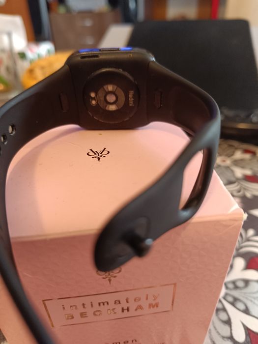 Vand ceas Redmi Watch 3impecabil,cu multe functii .