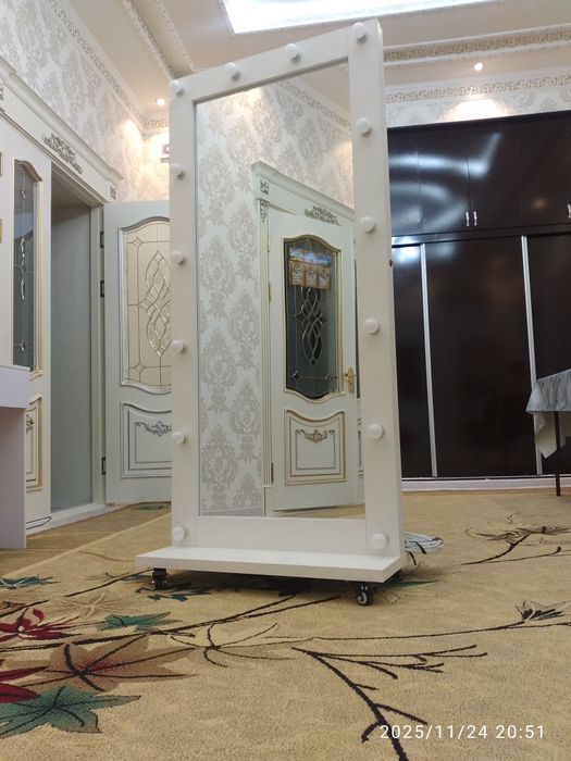 Зеркало лед новый срочно продам цена