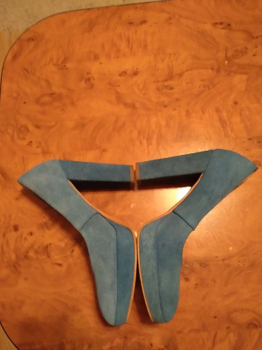Pantofi Tamaris din piele întoarsă