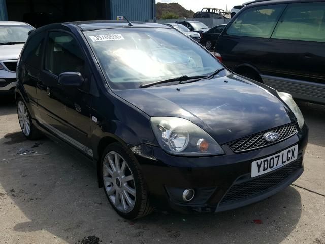 Dezmembrez Ford Fiesta Coupe 2002 - 2008