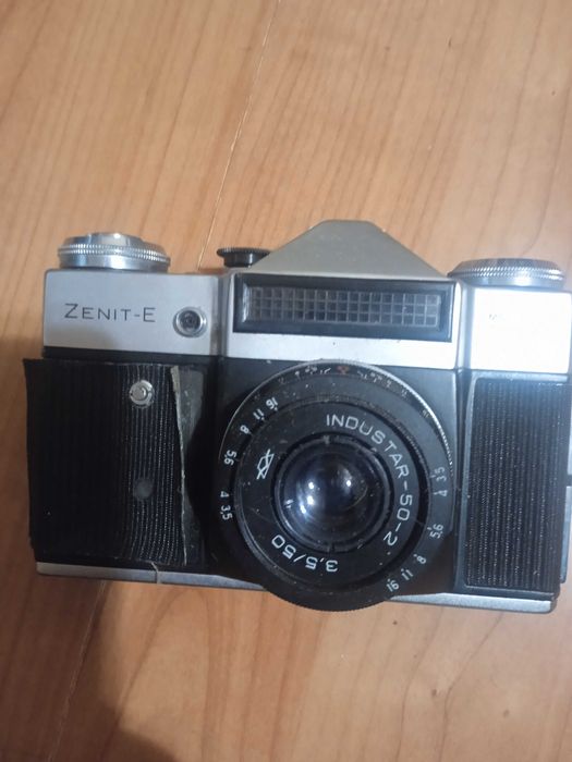 фотоапарат Зенит Е