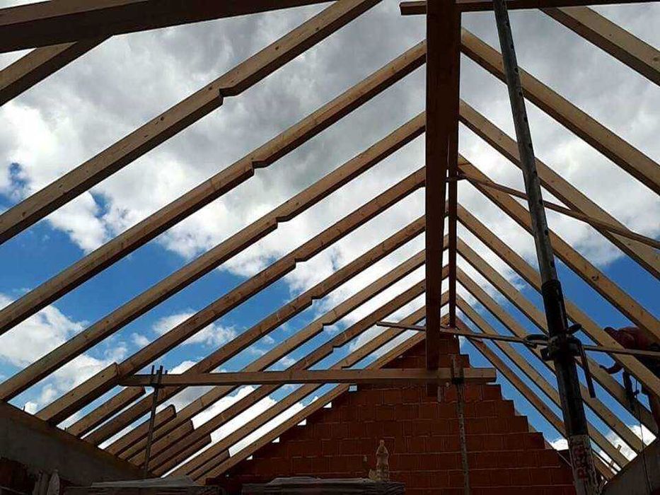 Montaj acoperis, reparatii acoperis, dulgherie