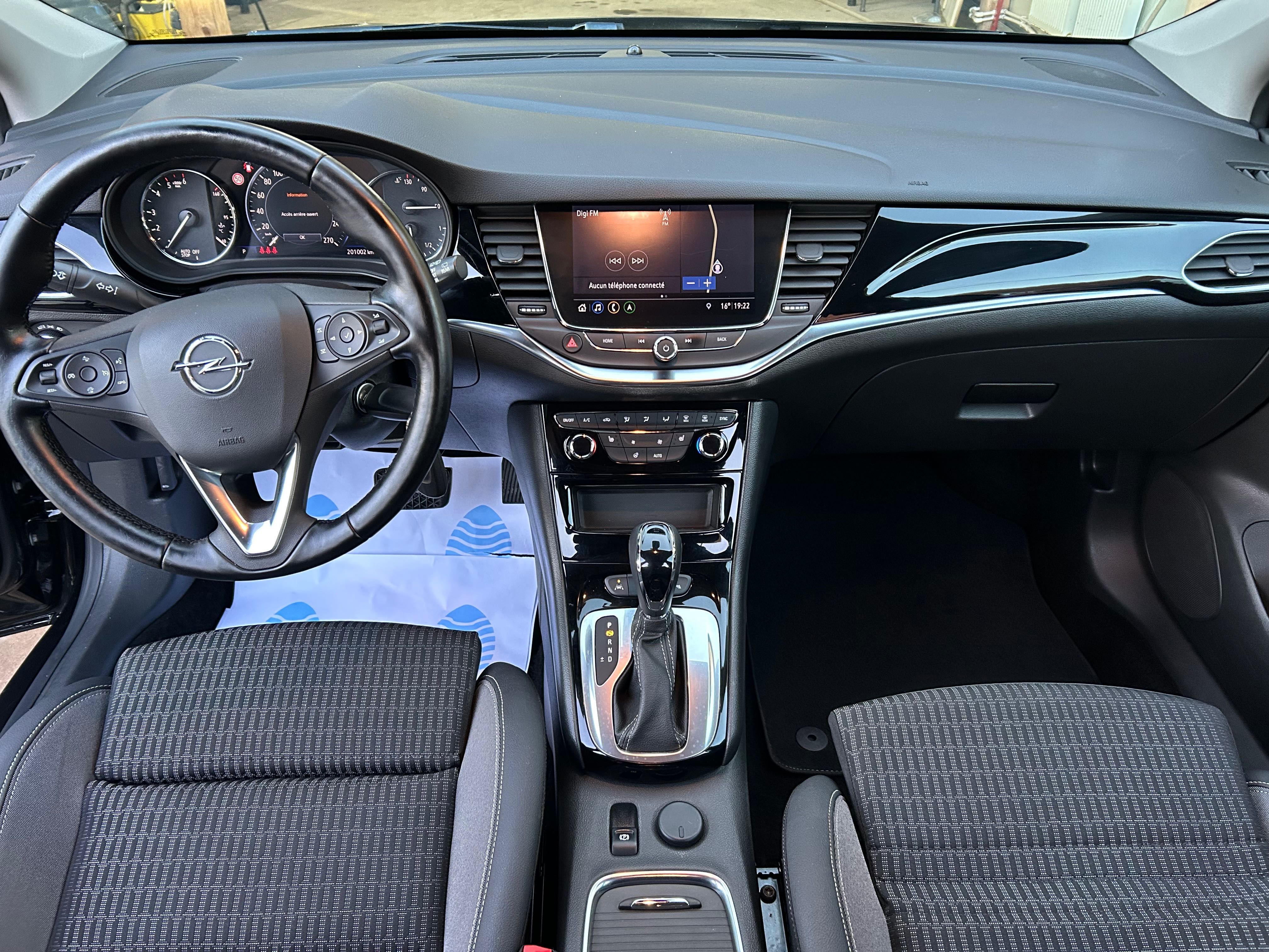 Opel Astra 1.5  2020