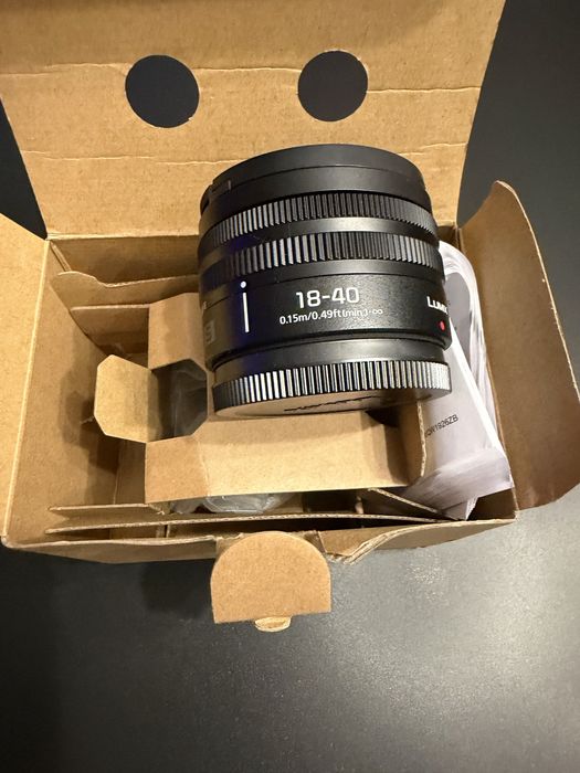 Obiectiv Panasonic Lumix S 18-40mm F/4.5-6.3, nou !