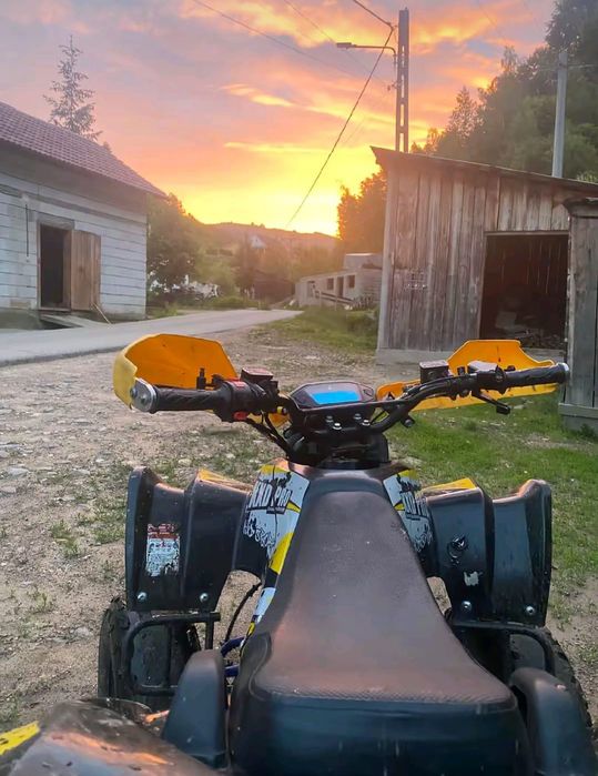 Vând atv kxd de 125cm³