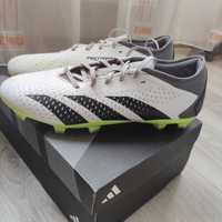 Vând Ghete Fotbal adidas Predator Accuracy.3 Low Firm