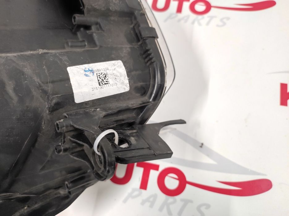 Десен фар LED за Dacia Duster / Дачия Дъстър 2020г