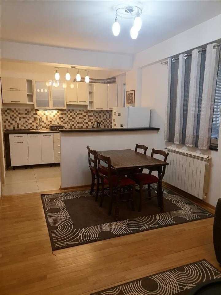 Тристаен имот в кв.Симеоново