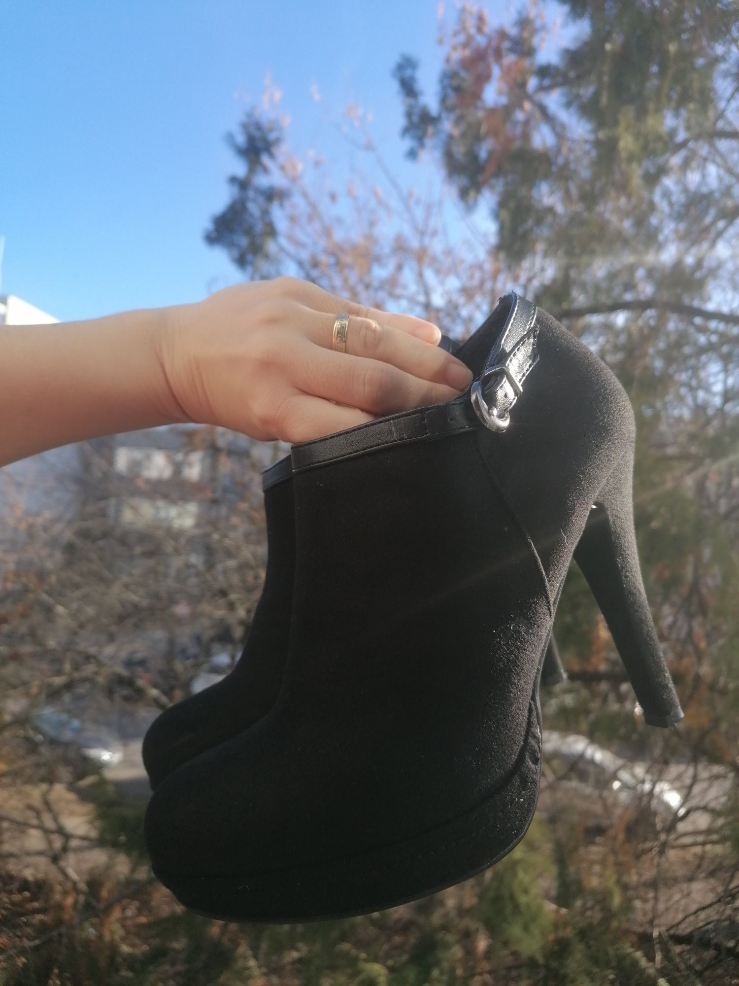 Botine negre elegante 38