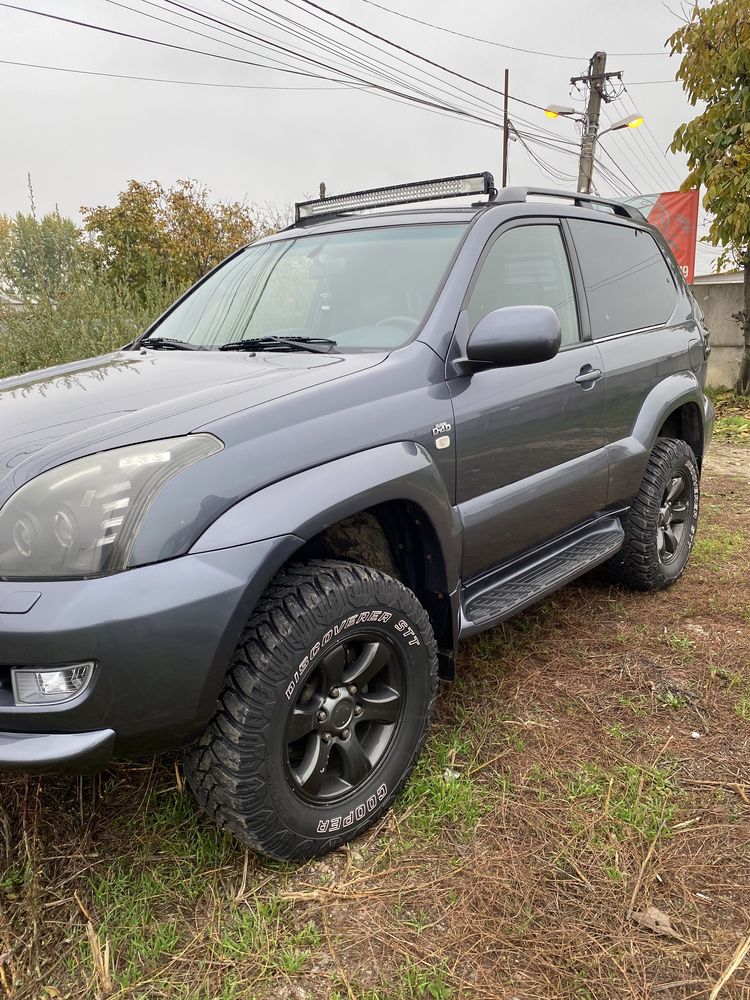 Vand Toyota Land Cruiser 3 usi Autoutilitara N1 , 5 locuri