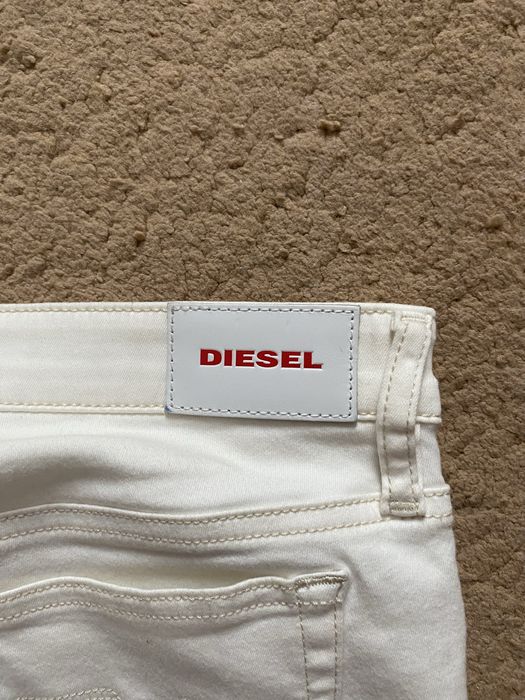 Blugi diesel albi