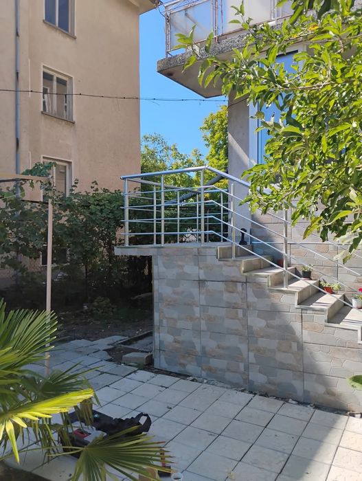 Монтаж на алуминиеви парапети