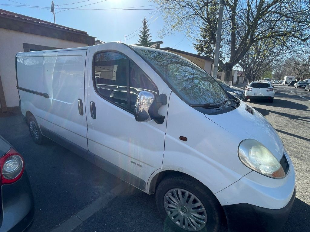 Usi Renault Trafic.opel vivaro.2008