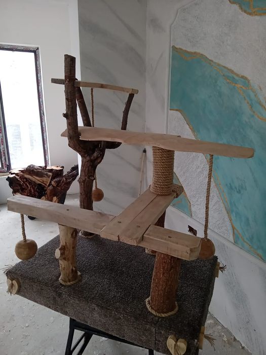 Jucărie pentru pisici