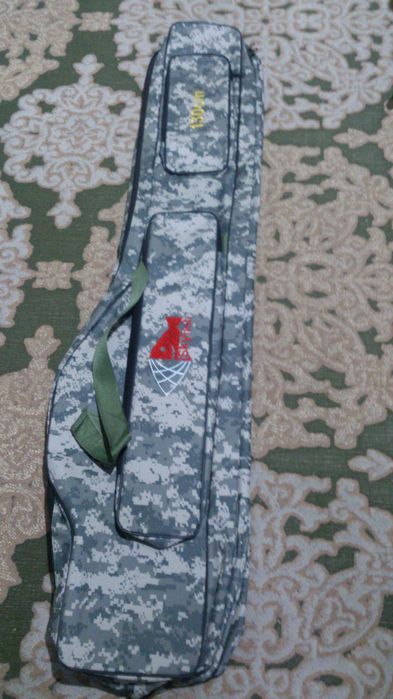 Продам чехол для спиннинга 130 см помещаются любые удочки