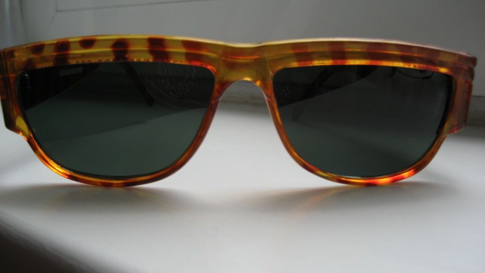 слънцезащитни очила