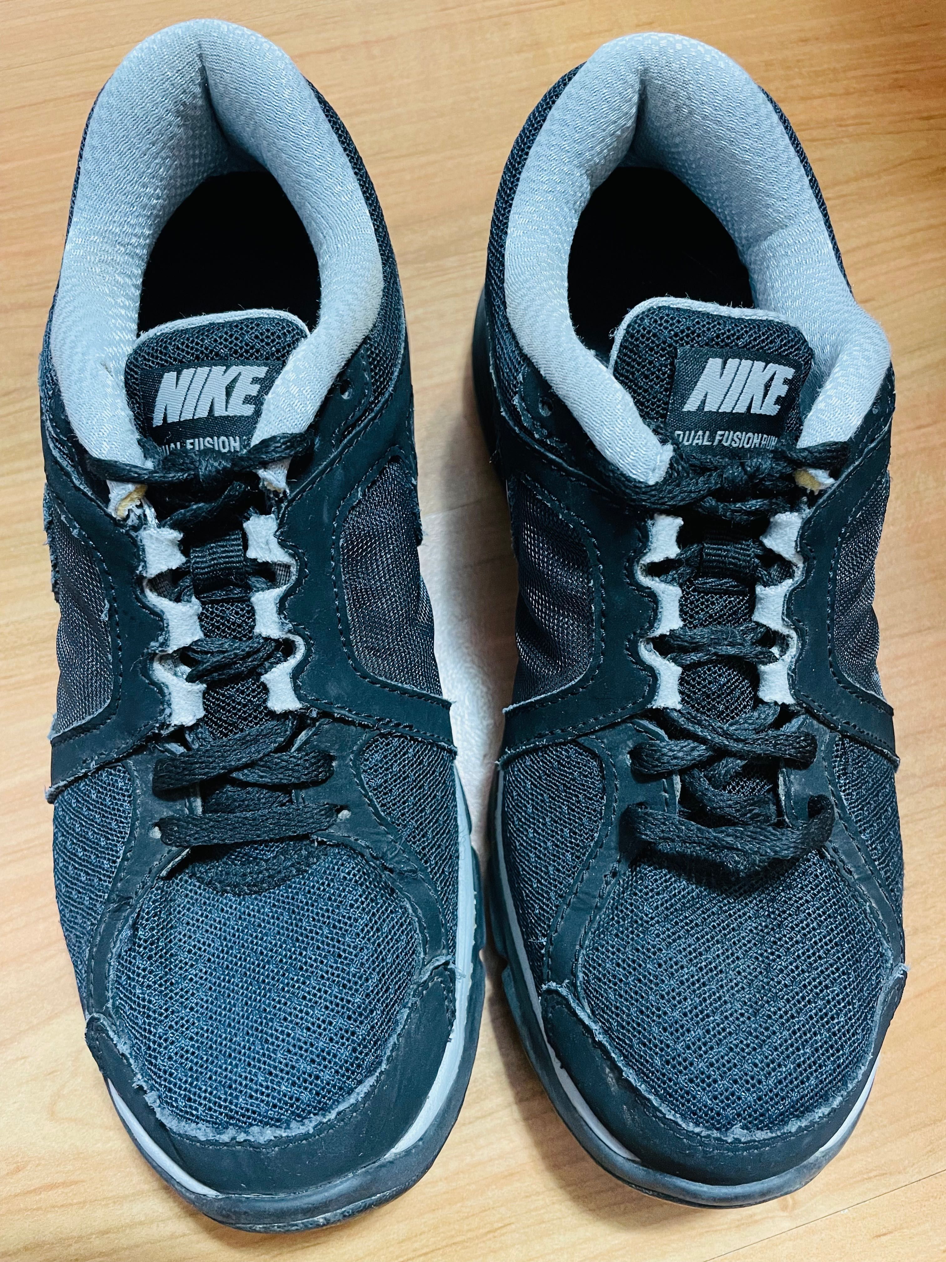 Маратонки Nike 36 номер