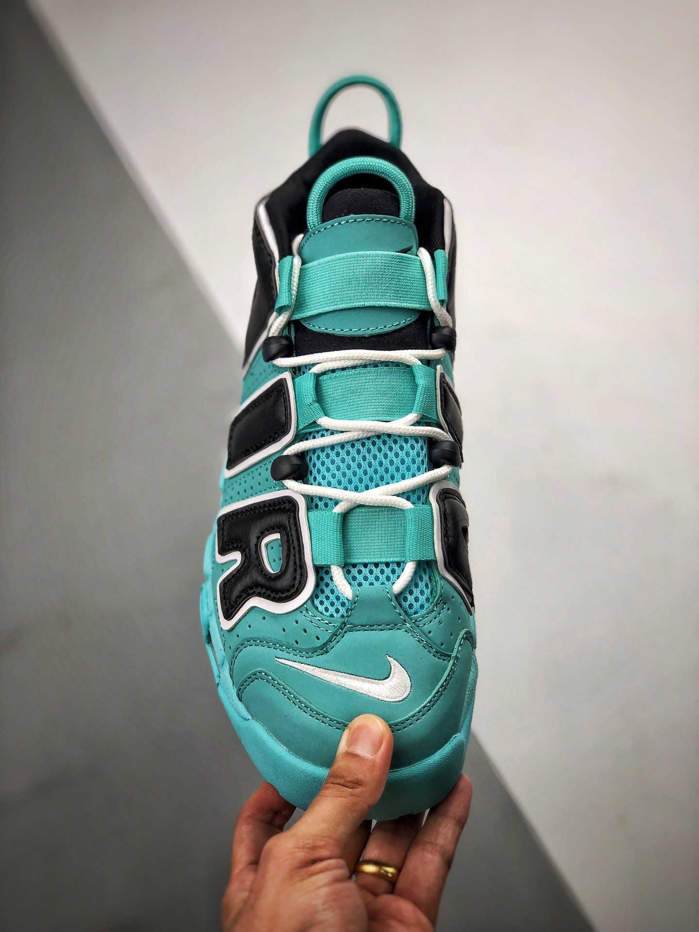 Nike Uptempo turcoaz mărimi 36 --> 43