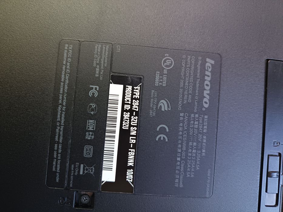 Ноутбук сотилади lenovo