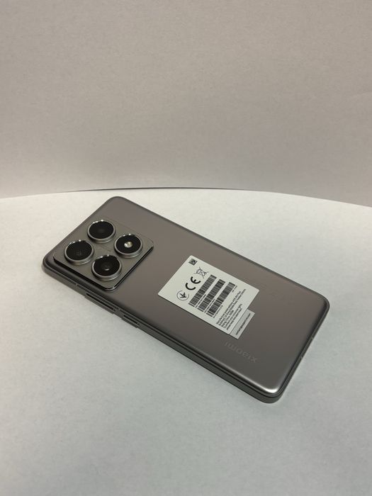 MDM vinde: Xiaomi 14T Pro, 512GB, Titan Gray.