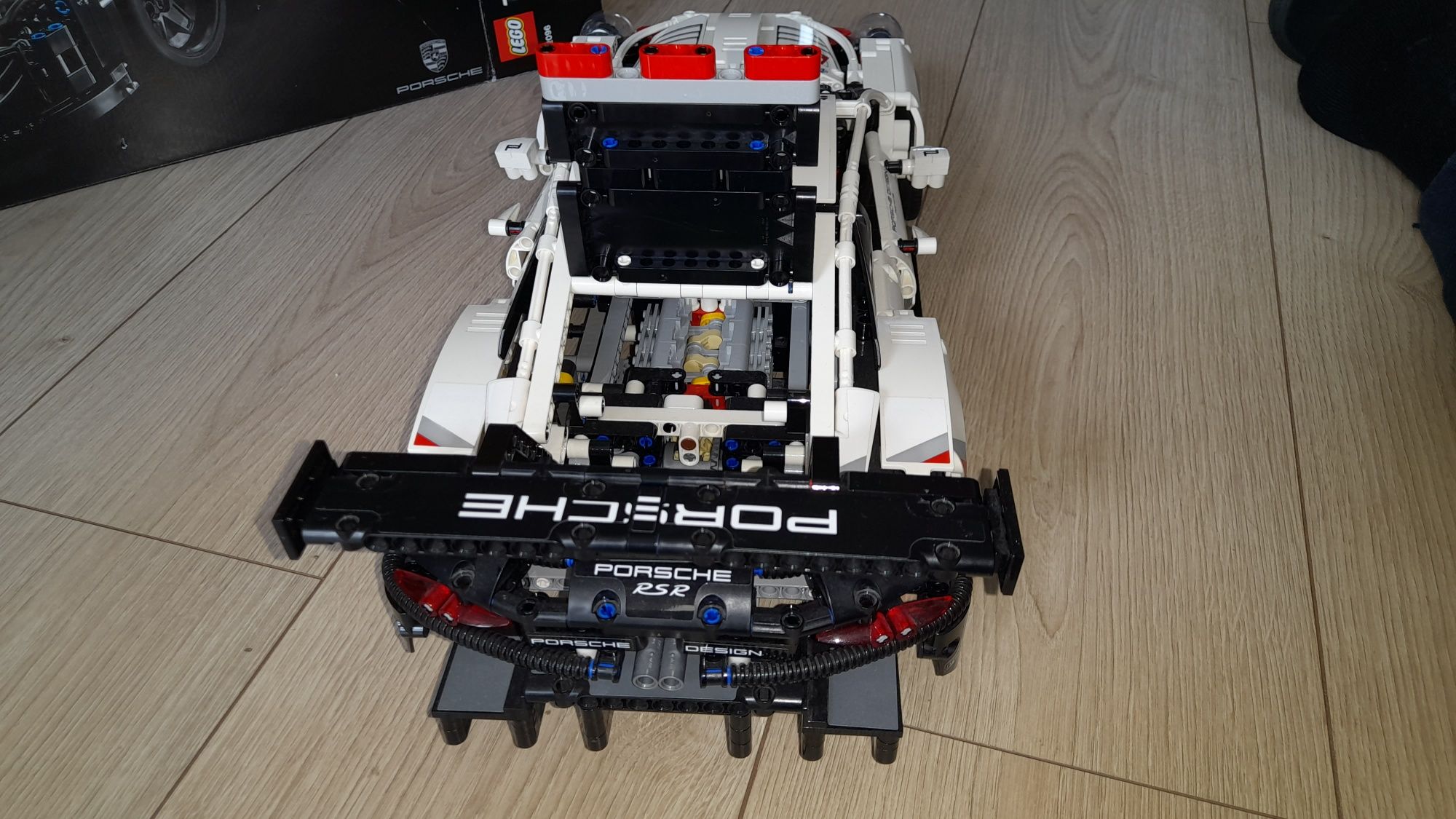 Lego technic Porsche 911 RSR-Cod:42096