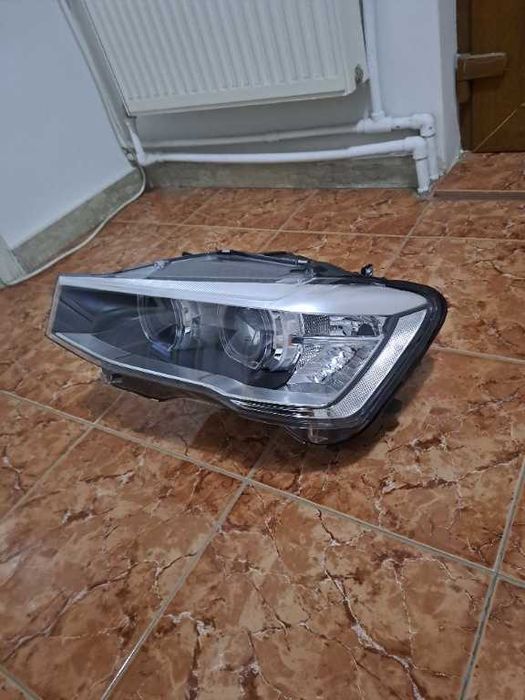 Far stanga Bmw X3 X4 F25 F26 Facelift LCI Xenon Led