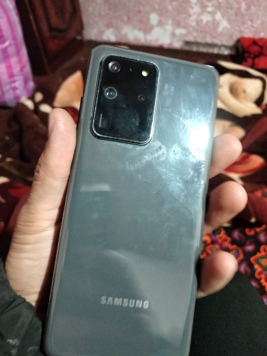 Samsung s20 ultra sotiladi