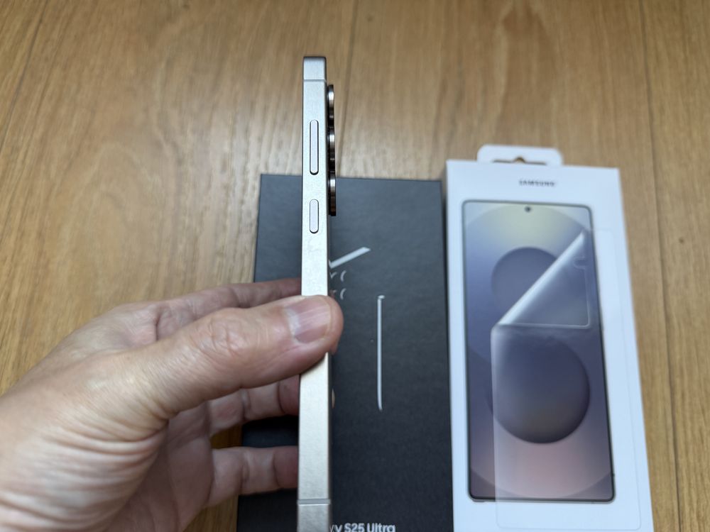 Samsung S25 Ultra 1 TB Titanium Grey (Официален! Гаранция 2г)