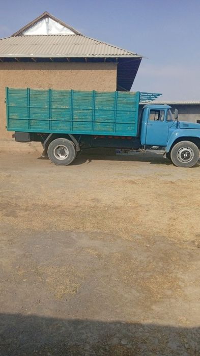 Зил длинномер сотилади